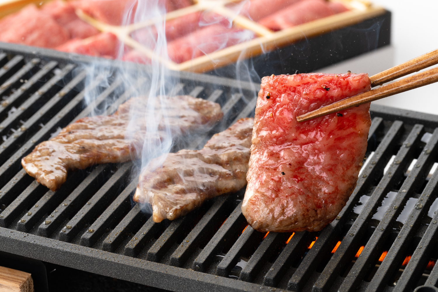 近江牛 焼肉】贈り物・ご家庭に少し贅沢なお取り寄せ。 – カネ吉山本