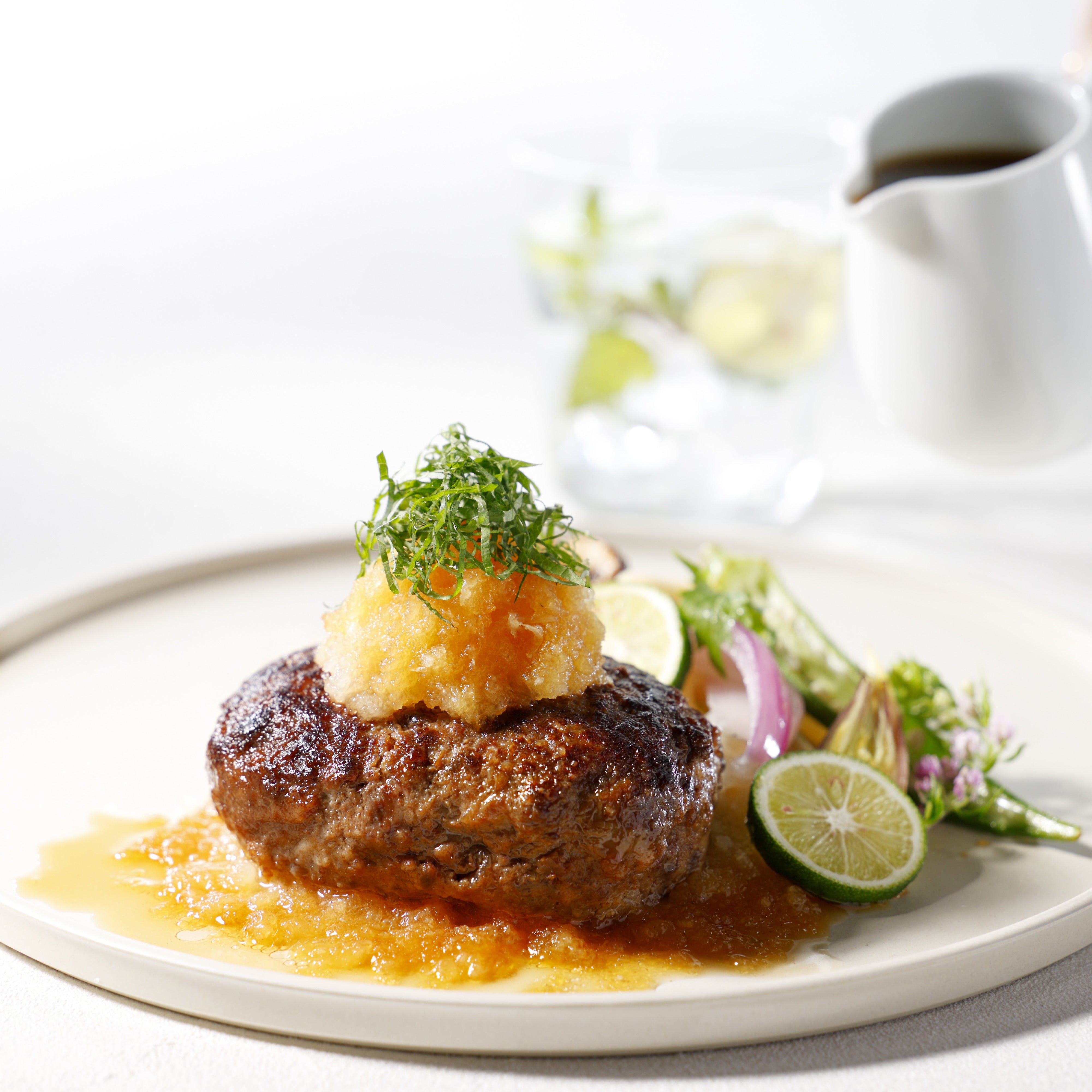 かねきち山本。レンチン | 近江牛おろしハンバーグ <冷凍限定商品>