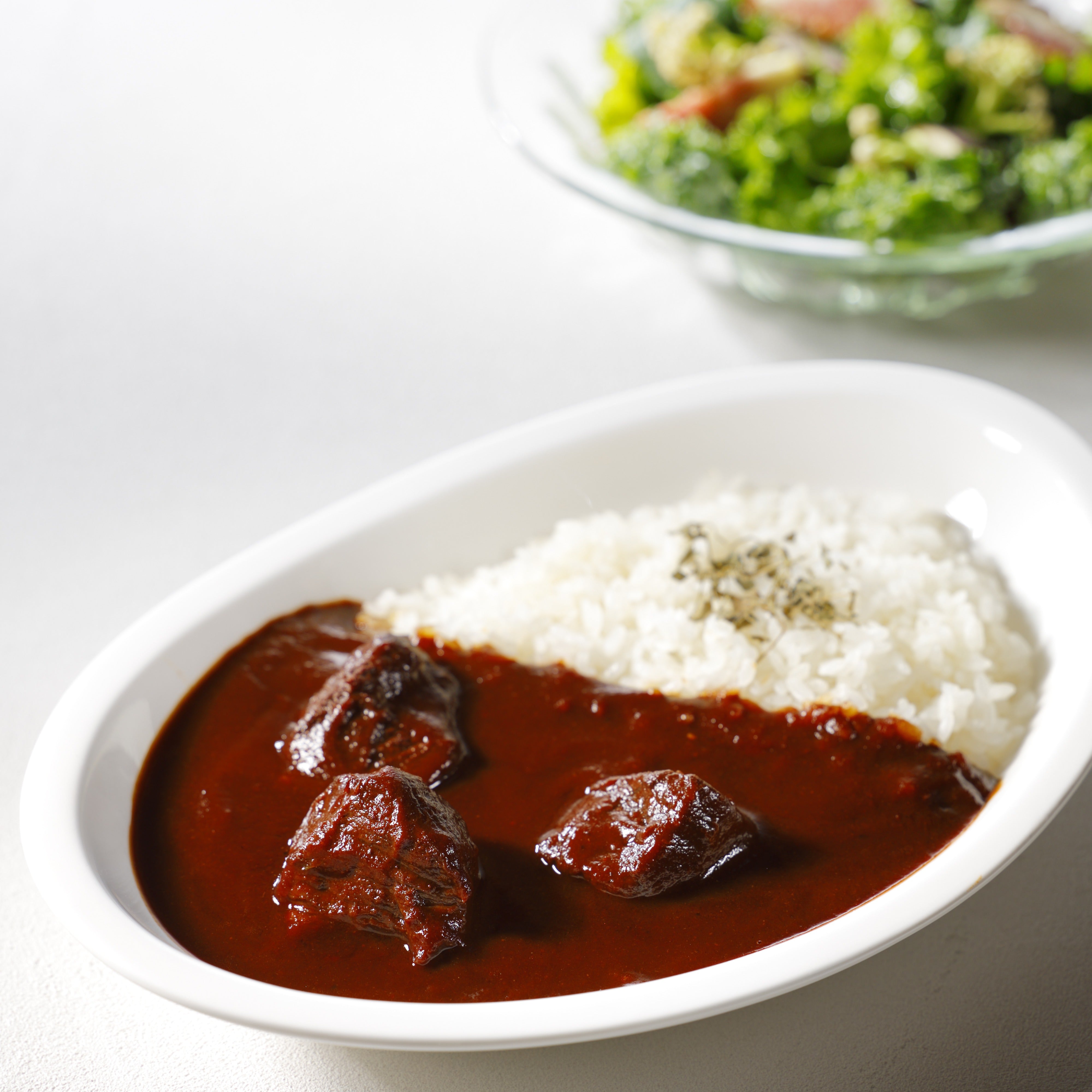 かねきち山本。レンチン | 近江牛ビーフカレー <冷凍限定商品>