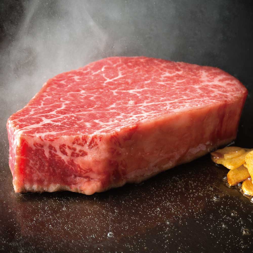 近江牛ヒレステーキと肉づくしオードブルの2段重